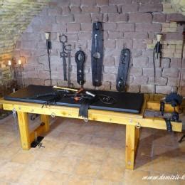 mistress köle|News im Domizil Kristin : Dominastudio zur Sklavenerziehung in ...